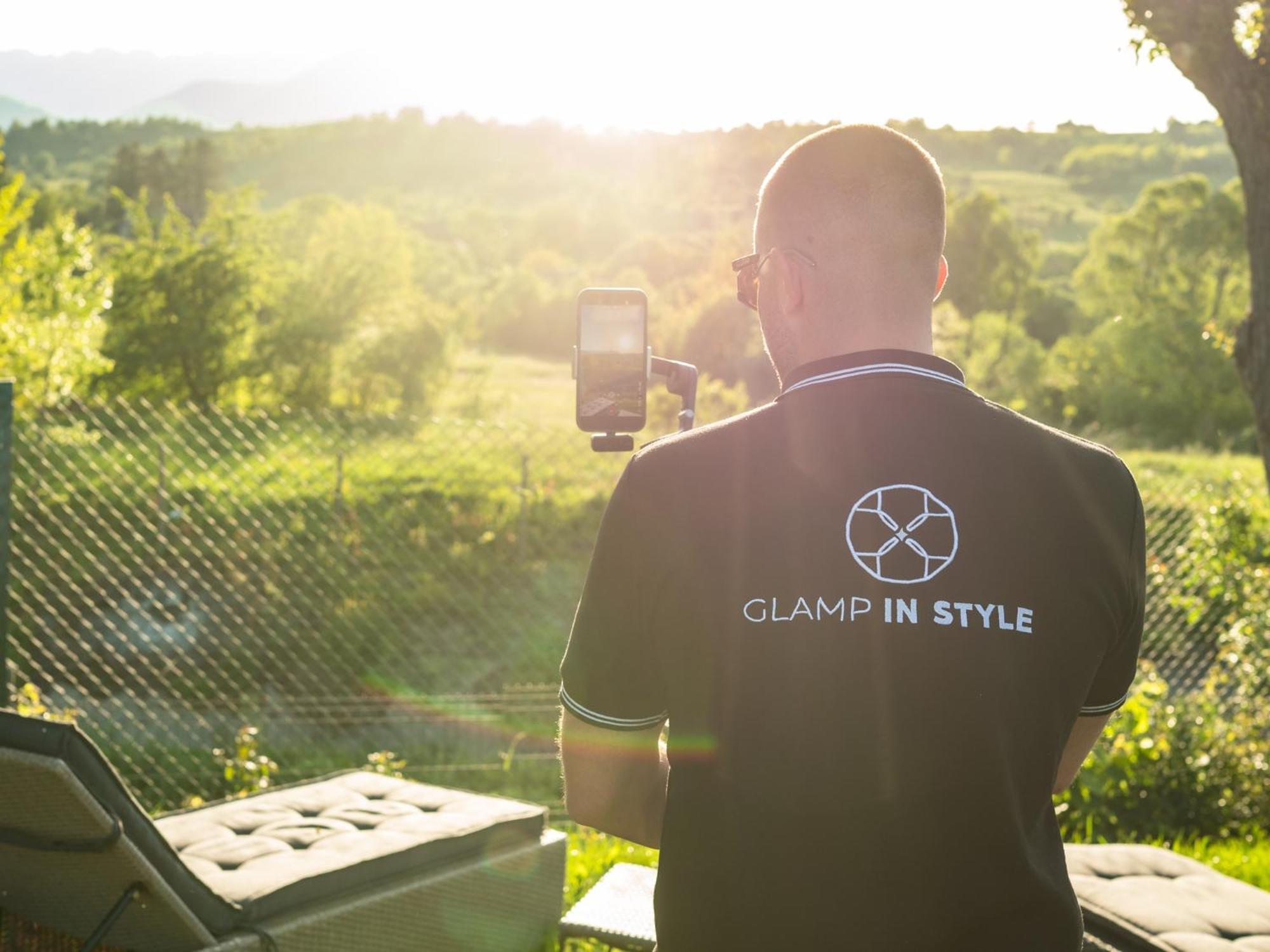 Glamp In Style Pods Resort Bran  Dış mekan fotoğraf