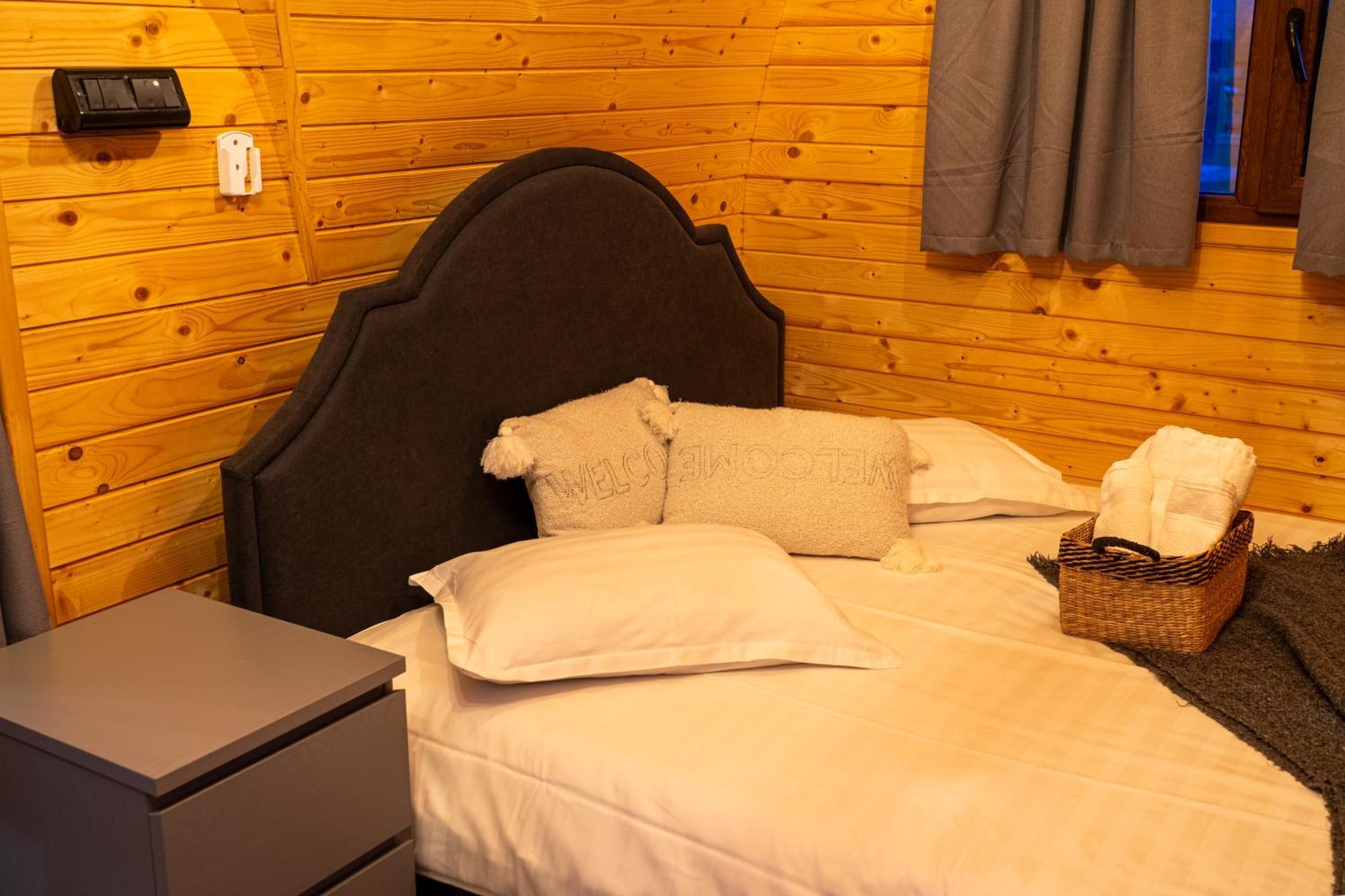 Glamp In Style Pods Resort Bran  Dış mekan fotoğraf
