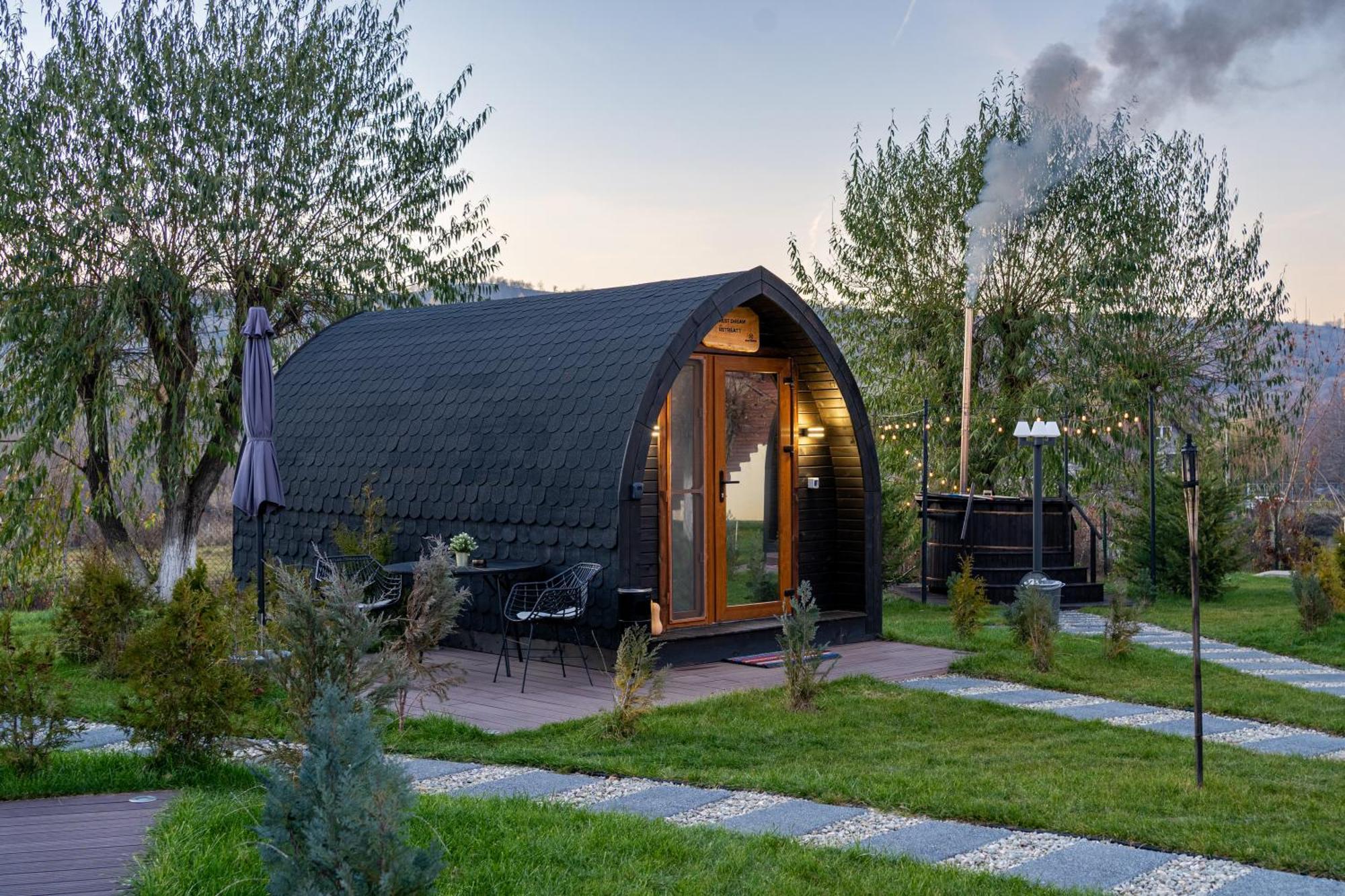 Glamp In Style Pods Resort Bran  Dış mekan fotoğraf