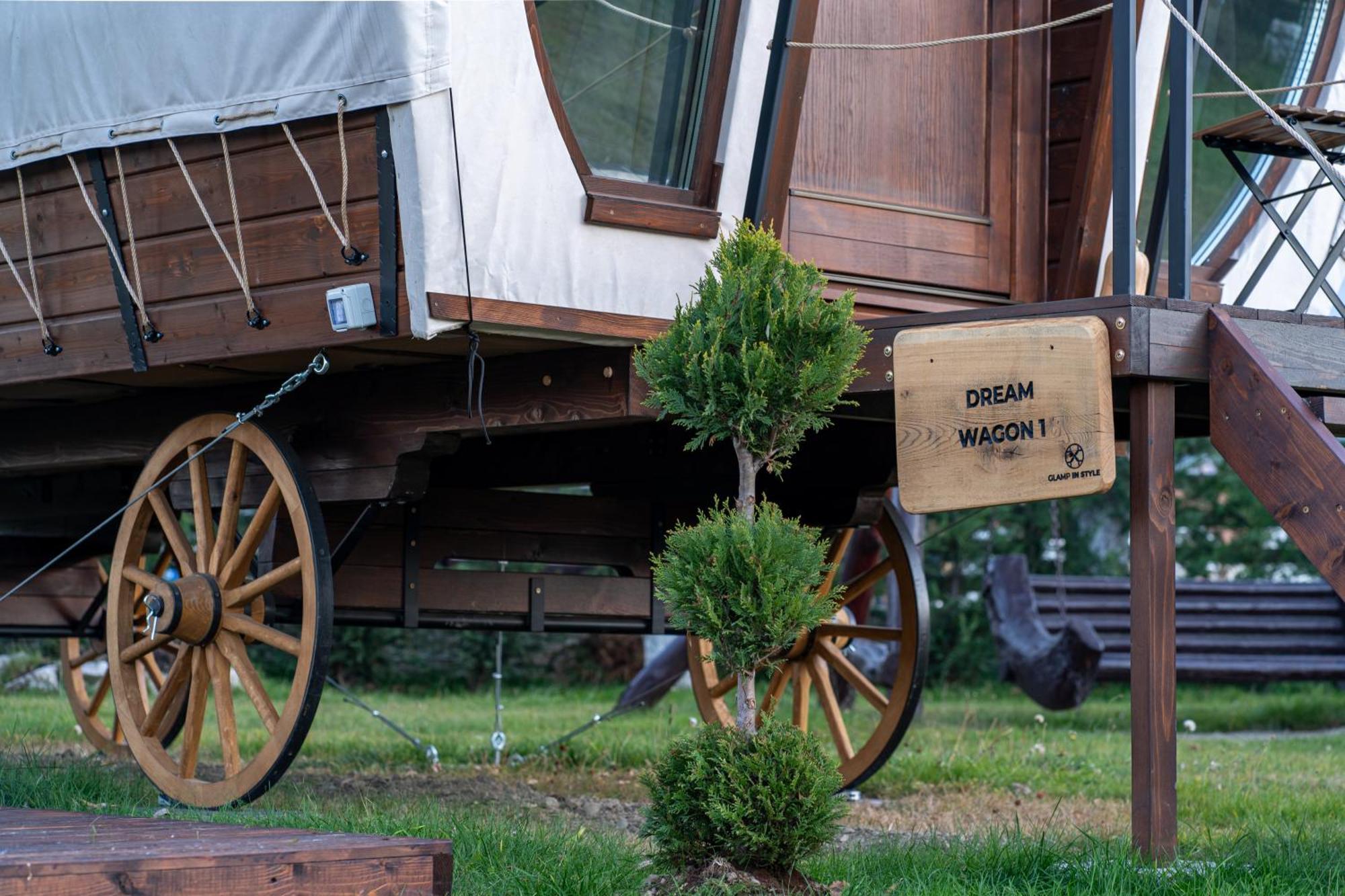 Glamp In Style Pods Resort Bran  Dış mekan fotoğraf
